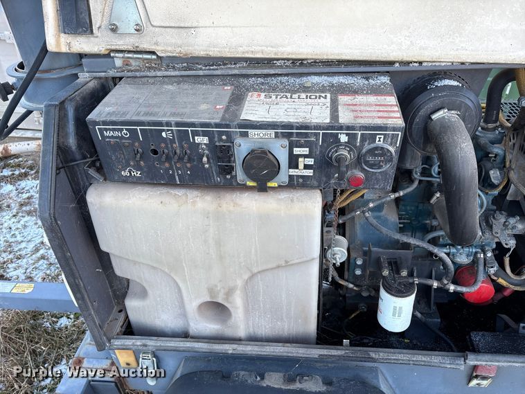 image for item DT2832 (2) light plants