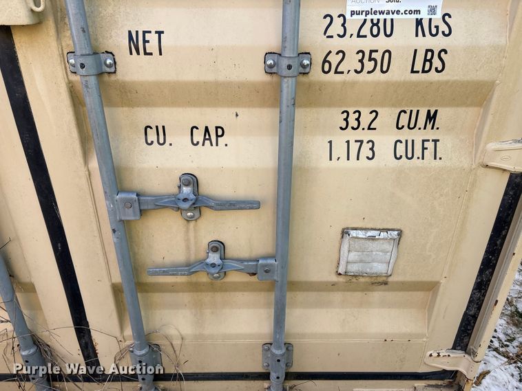 image for item DT2833 2010 mobile laundry container