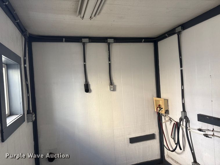 image for item DT2833 2010 mobile laundry container