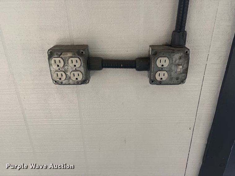 image for item DT2833 2010 mobile laundry container