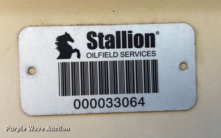 image for item DT2833 2010 mobile laundry container