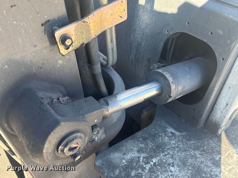 image for item DU0343 2016 UniCarriers PF80YLP forklift