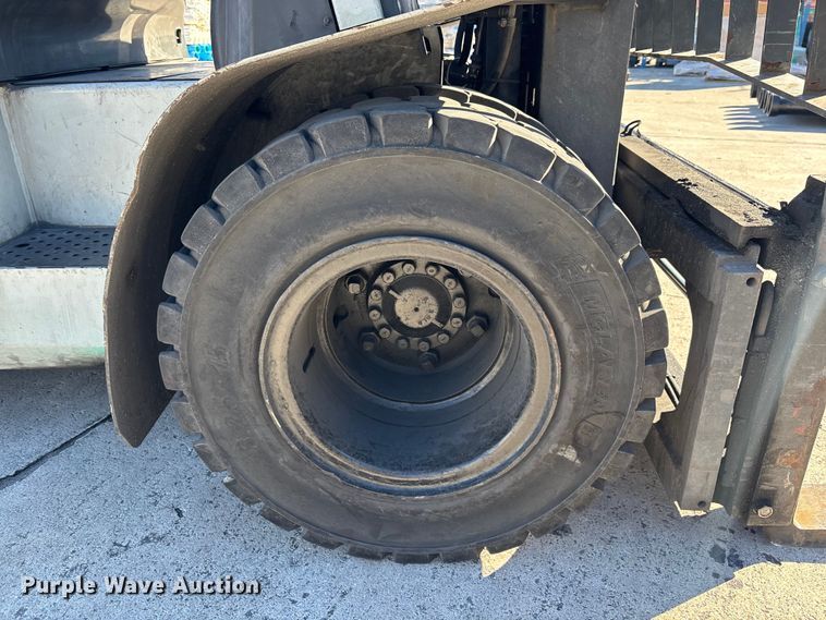 image for item DU0343 2016 UniCarriers PF80YLP forklift