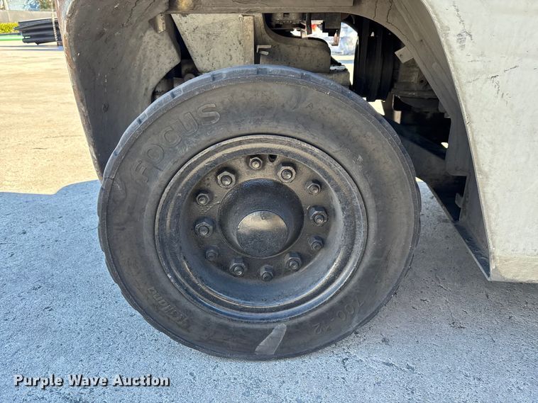 image for item DU0343 2016 UniCarriers PF80YLP forklift