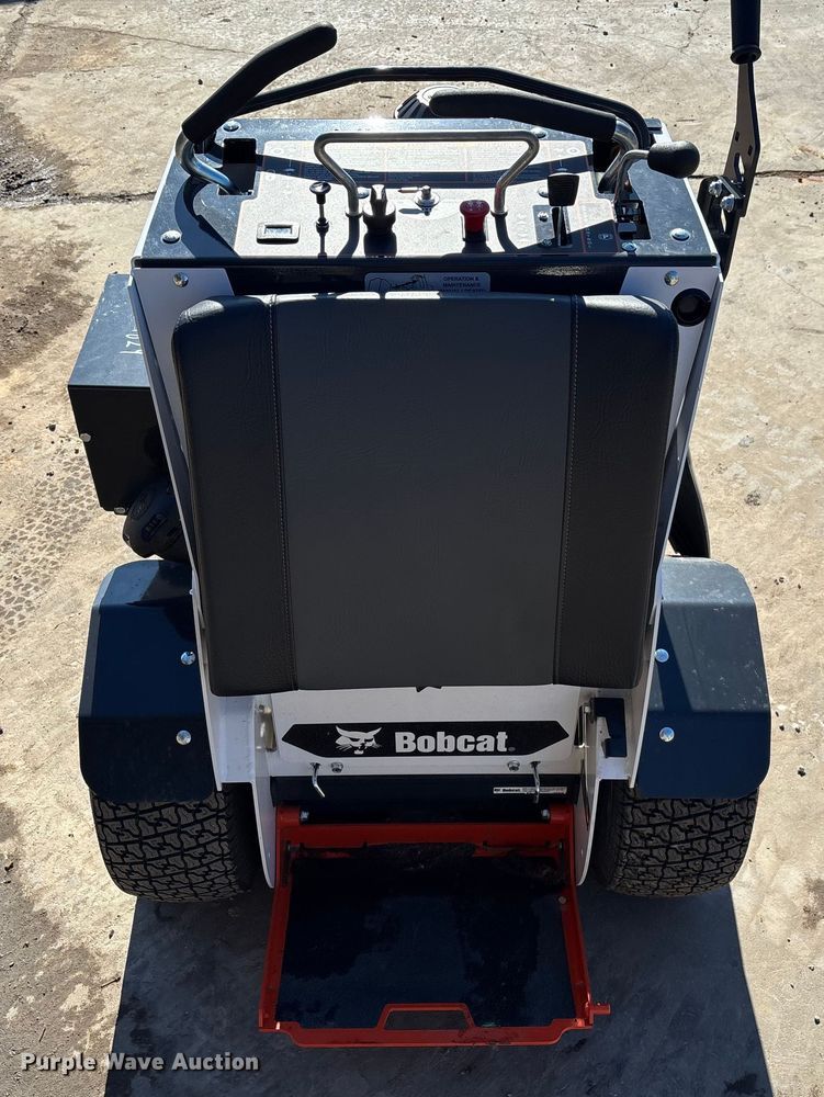 image for item DU0376 2025 Bobcat ZS4000 ZTR lawn mower