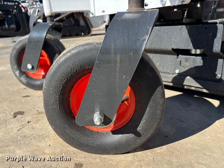 image for item DU0376 2025 Bobcat ZS4000 ZTR lawn mower