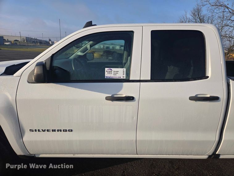 image for item DU2671 2018 Chevrolet Silverado 1500 Ext. Cab pickup truck