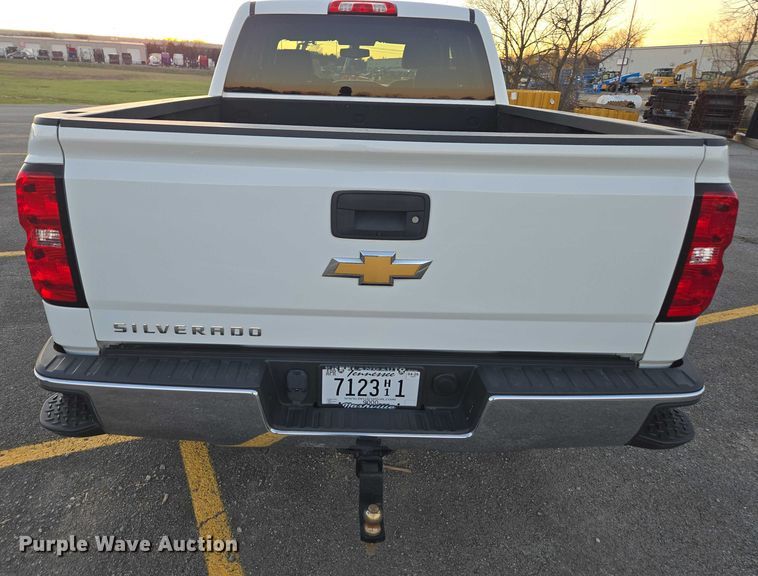 image for item DU2671 2018 Chevrolet Silverado 1500 Ext. Cab pickup truck