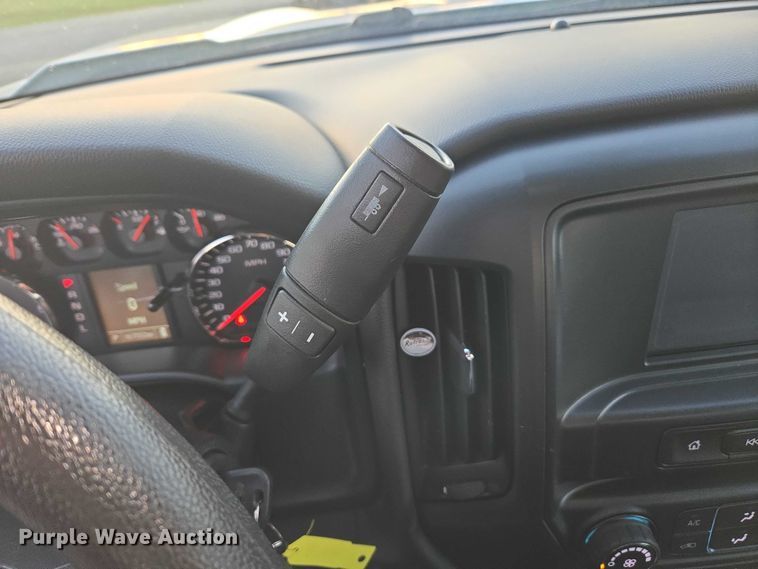 image for item DU2671 2018 Chevrolet Silverado 1500 Ext. Cab pickup truck