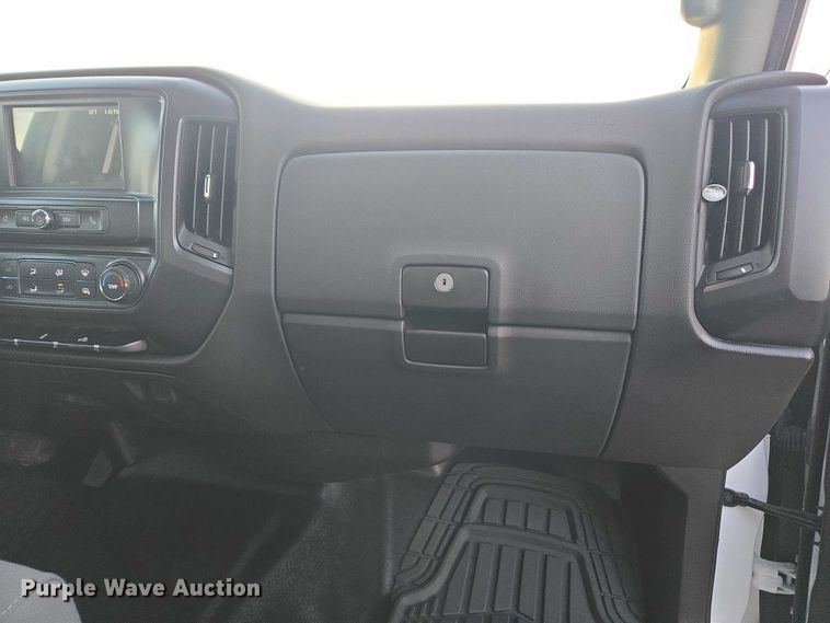 image for item DU2671 2018 Chevrolet Silverado 1500 Ext. Cab pickup truck