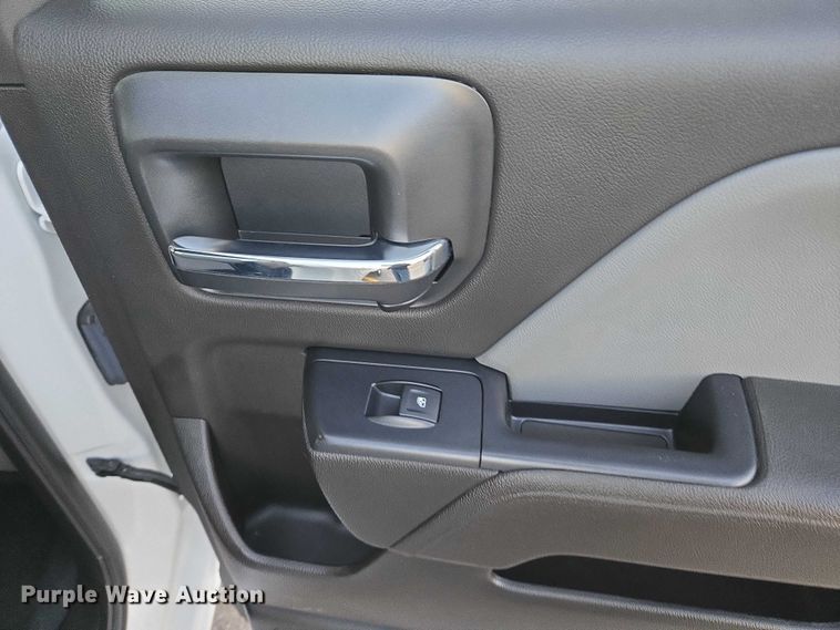 image for item DU2671 2018 Chevrolet Silverado 1500 Ext. Cab pickup truck