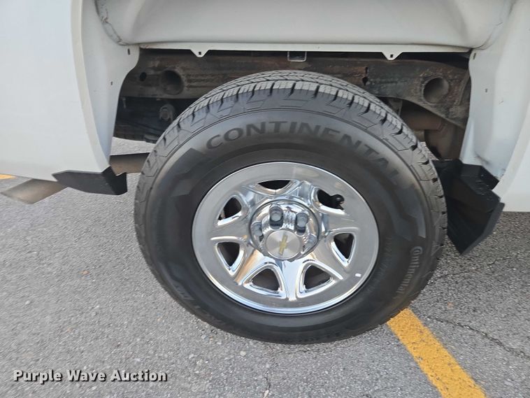 image for item DU2671 2018 Chevrolet Silverado 1500 Ext. Cab pickup truck