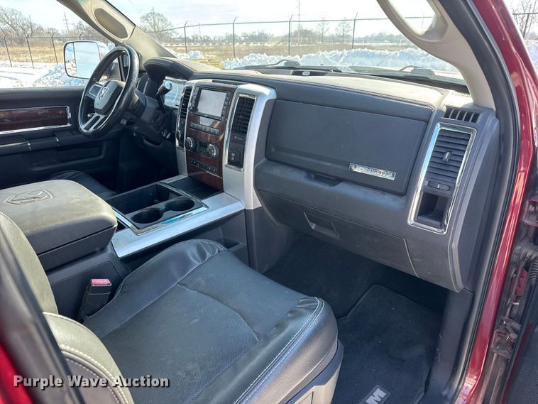 image for item DU6908 2011 Dodge Ram 2500 Crew Cab pickup truck