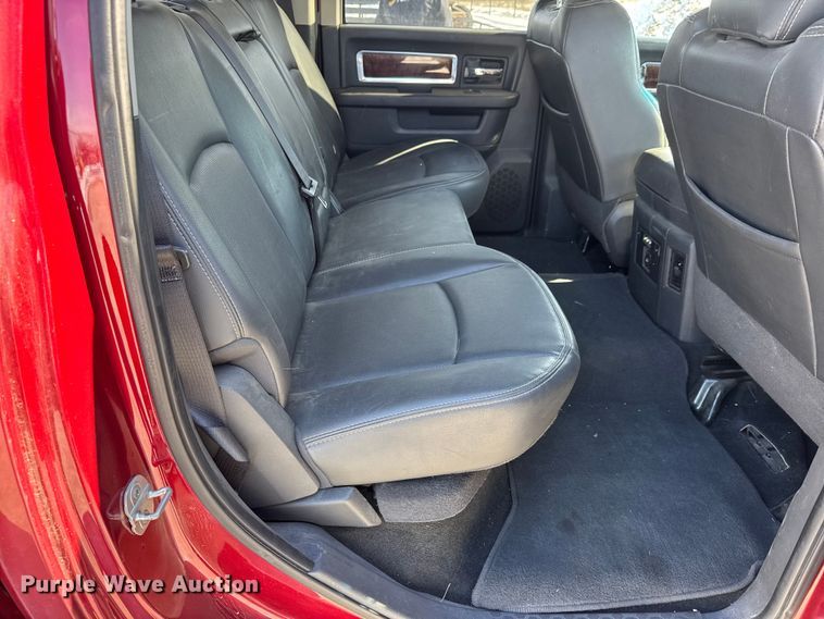 image for item DU6908 2011 Dodge Ram 2500 Crew Cab pickup truck