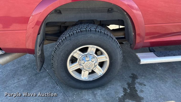 image for item DU6908 2011 Dodge Ram 2500 Crew Cab pickup truck