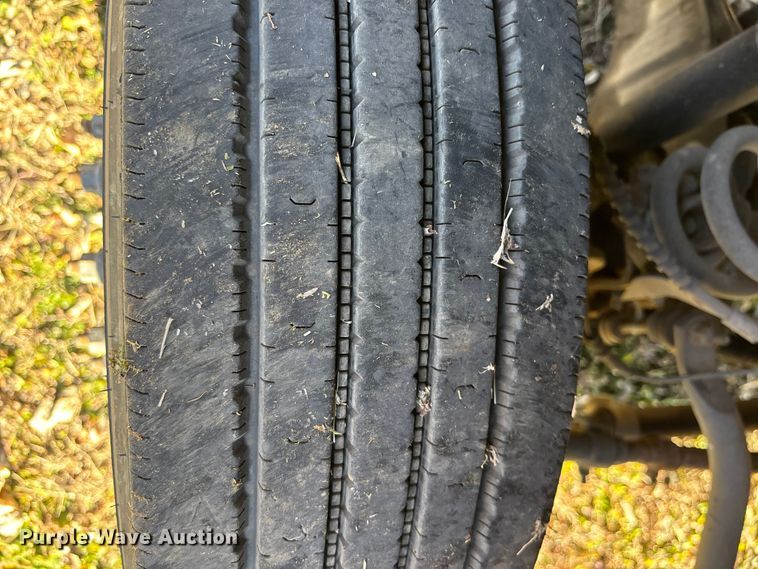 image for item DU6956 2019 Ford F550 Super Duty rollback truck