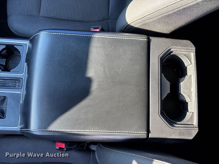 image for item DU6964 2016 Ford F150 Crew Cab pickup truck