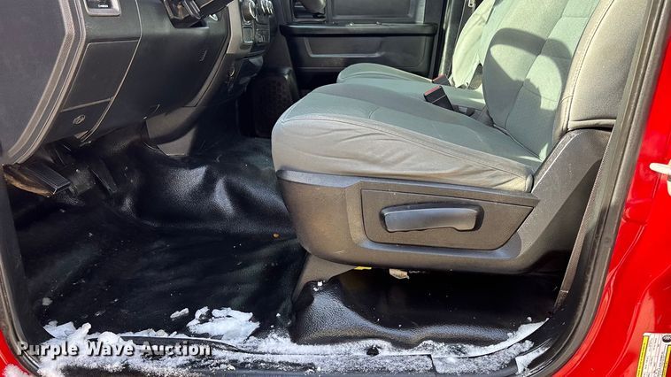 image for item DU6965 2017 RAM 1500 Ext. Cab pickup truck