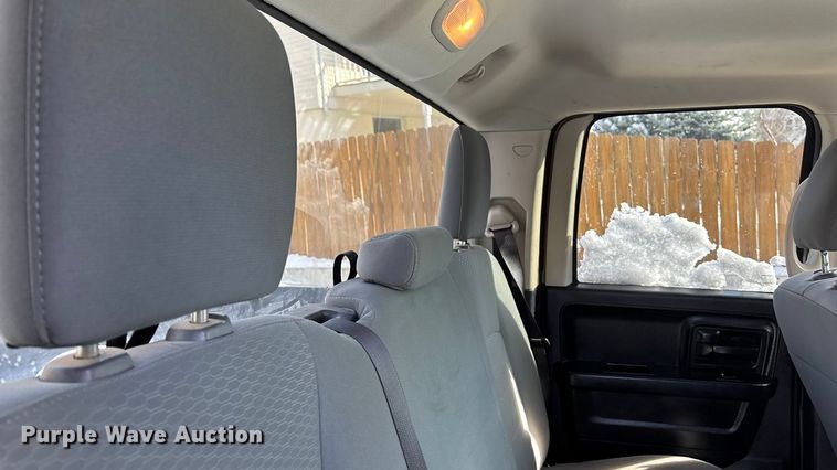 image for item DU6965 2017 RAM 1500 Ext. Cab pickup truck