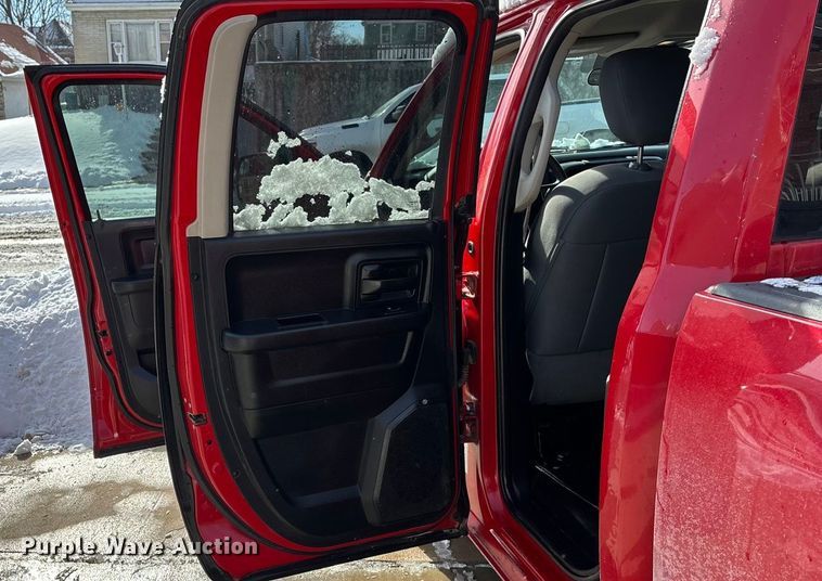 image for item DU6965 2017 RAM 1500 Ext. Cab pickup truck