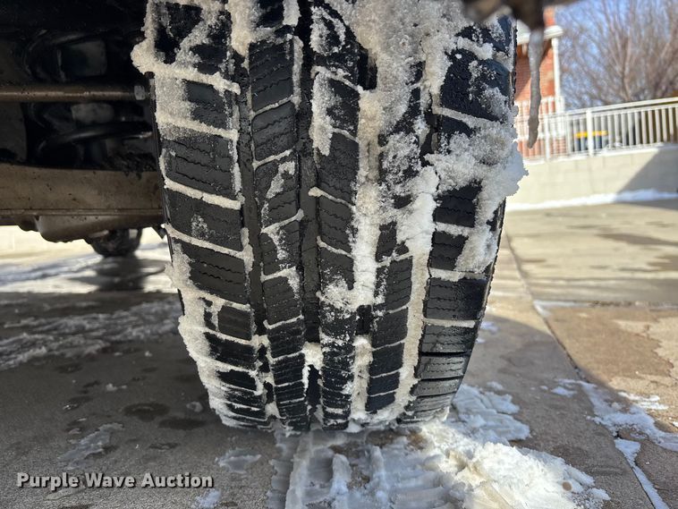 image for item DU6965 2017 RAM 1500 Ext. Cab pickup truck