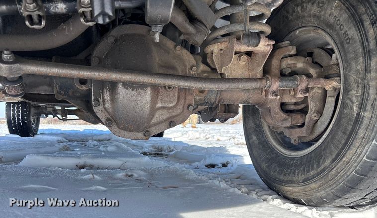 image for item DU6976 2001 Dodge Ram 2500 Ext. Cab pickup truck