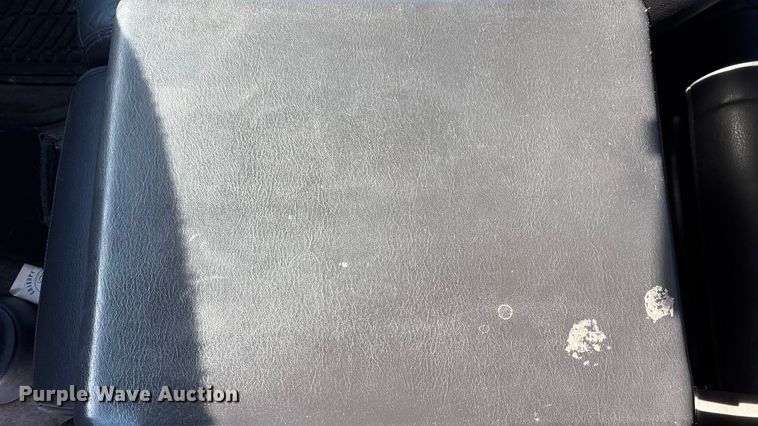 image for item DU6976 2001 Dodge Ram 2500 Ext. Cab pickup truck