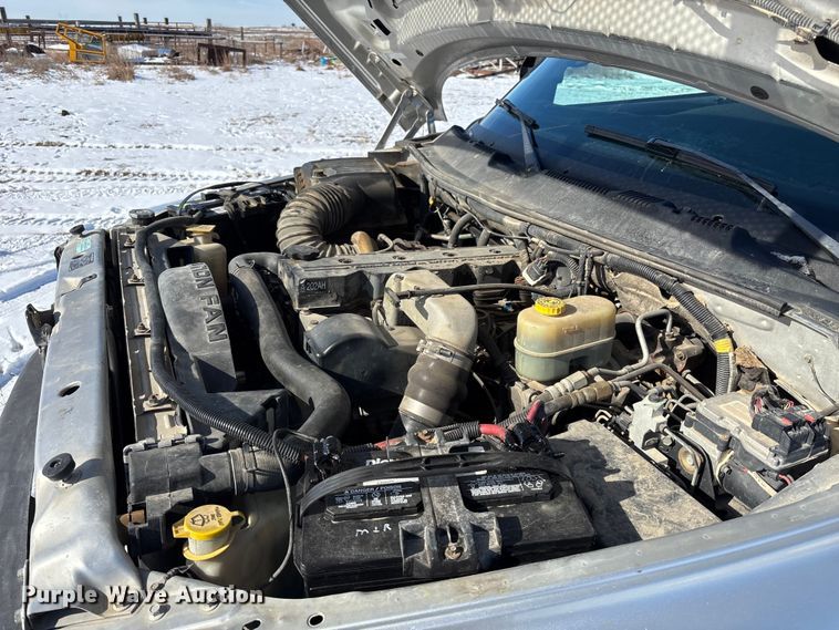 image for item DU6976 2001 Dodge Ram 2500 Ext. Cab pickup truck