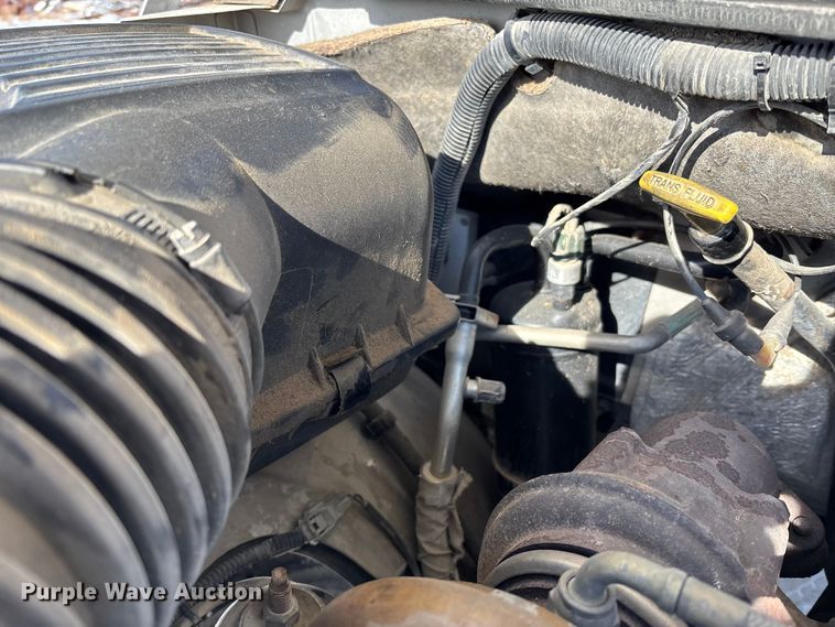 image for item DU6976 2001 Dodge Ram 2500 Ext. Cab pickup truck