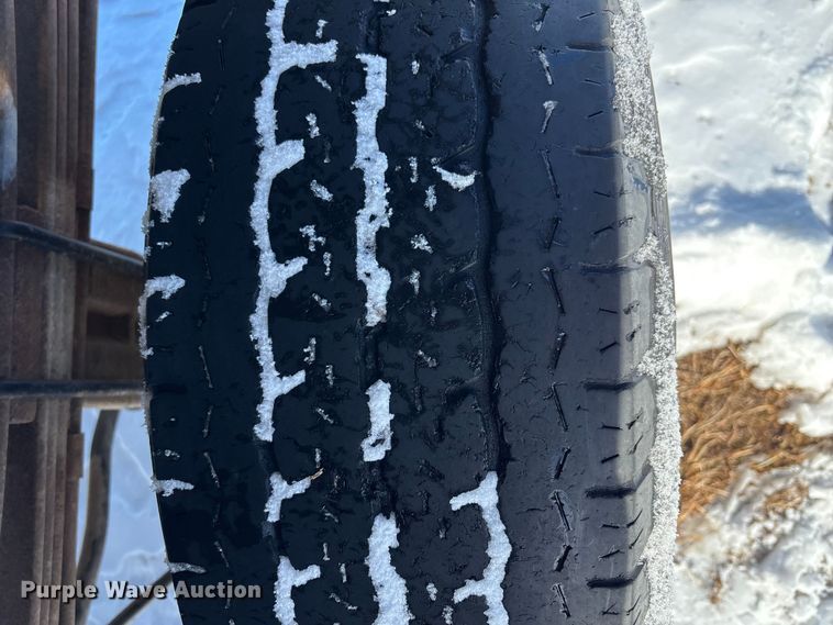 image for item DU6976 2001 Dodge Ram 2500 Ext. Cab pickup truck