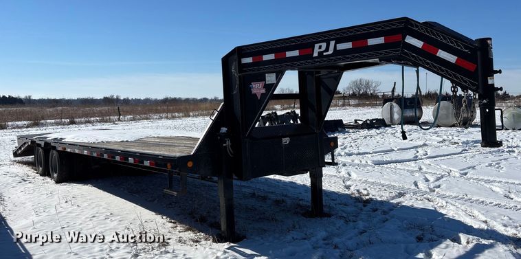 image for item DU6980 2019 PJ LD302 equipment trailer