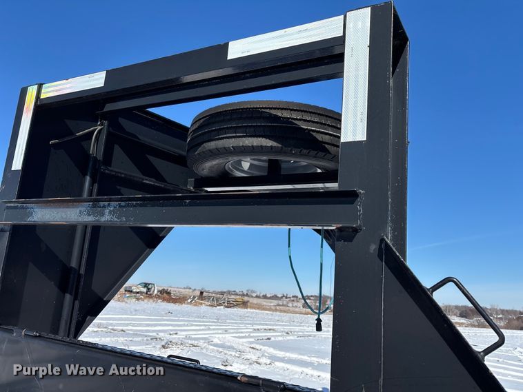 image for item DU6980 2019 PJ LD302 equipment trailer