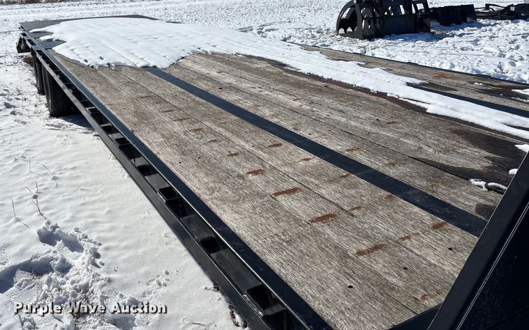 image for item DU6980 2019 PJ LD302 equipment trailer