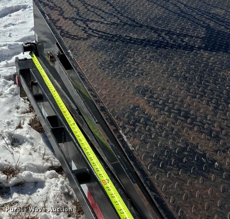 image for item DU6980 2019 PJ LD302 equipment trailer