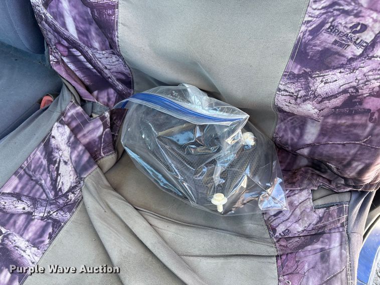 image for item DU6985 1995 Dodge Ram 2500 pickup truck