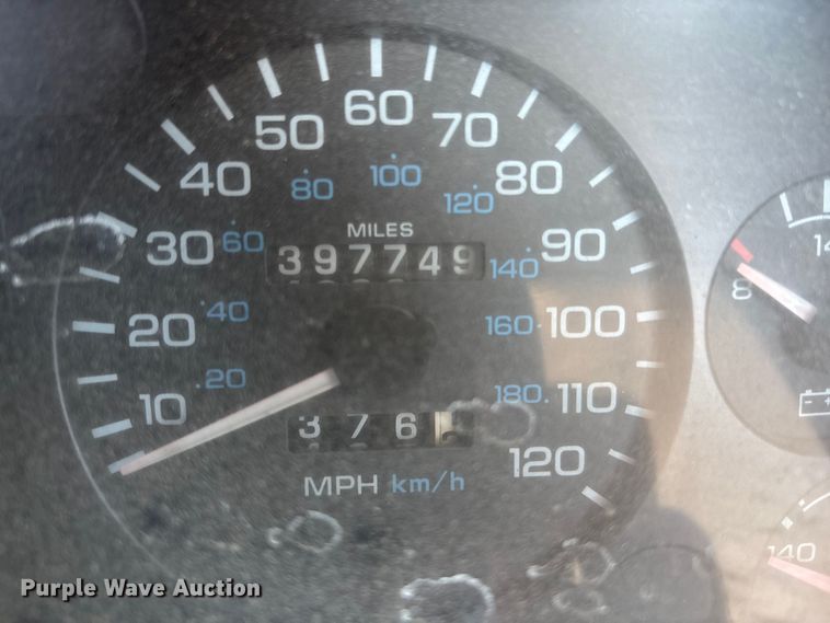 image for item DU6985 1995 Dodge Ram 2500 pickup truck