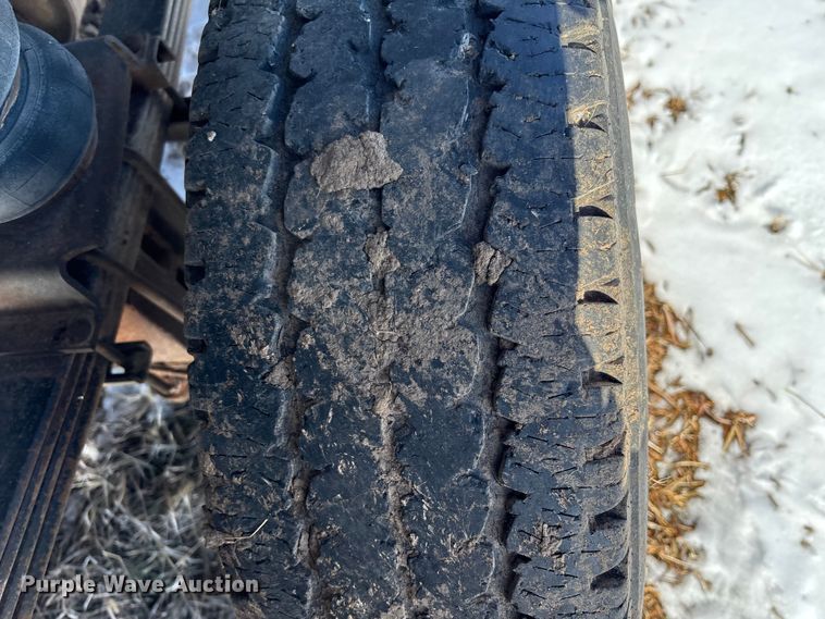 image for item DU6985 1995 Dodge Ram 2500 pickup truck