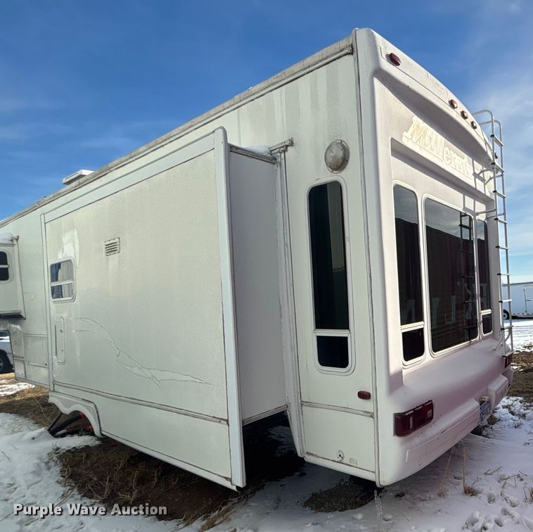 image for item DU6990 2003 Kit Millennium camper