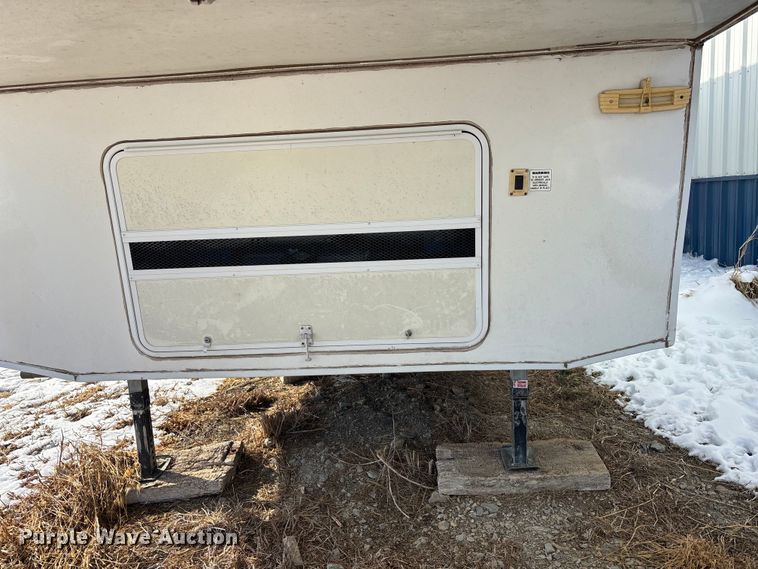 image for item DU6990 2003 Kit Millennium camper