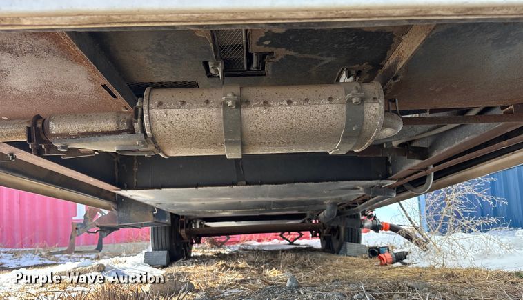 image for item DU6990 2003 Kit Millennium camper