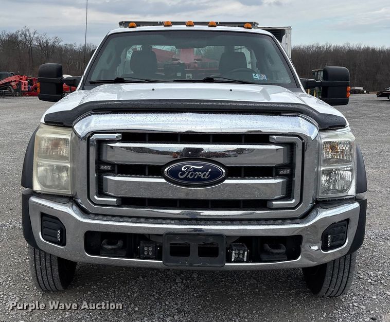 image for item DW7443 2012 Ford F550 XL Super Duty tow truck