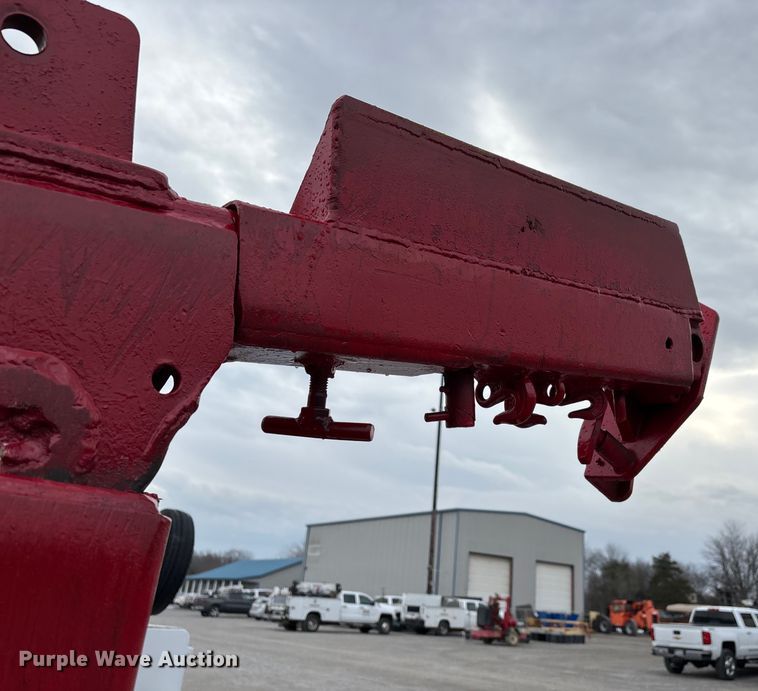 image for item DW7443 2012 Ford F550 XL Super Duty tow truck