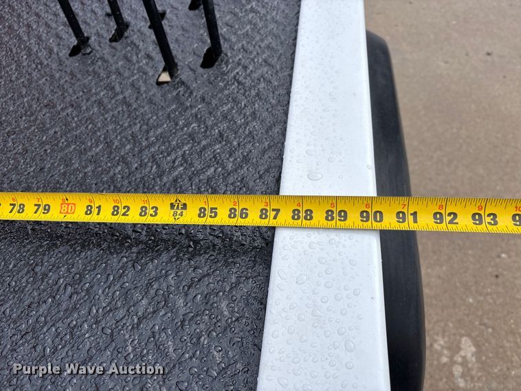 image for item DW7443 2012 Ford F550 XL Super Duty tow truck