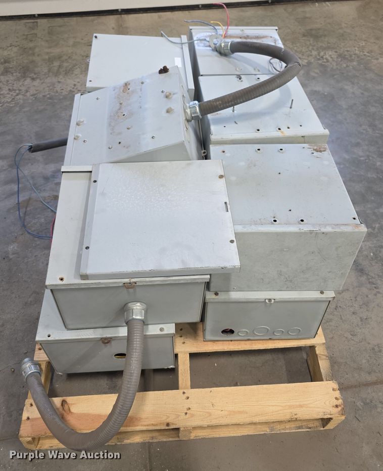 image for item DZ3803 Electrical equipment