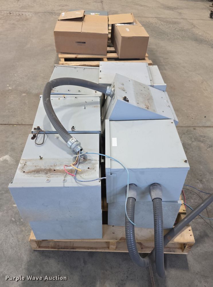 image for item DZ3803 Electrical equipment