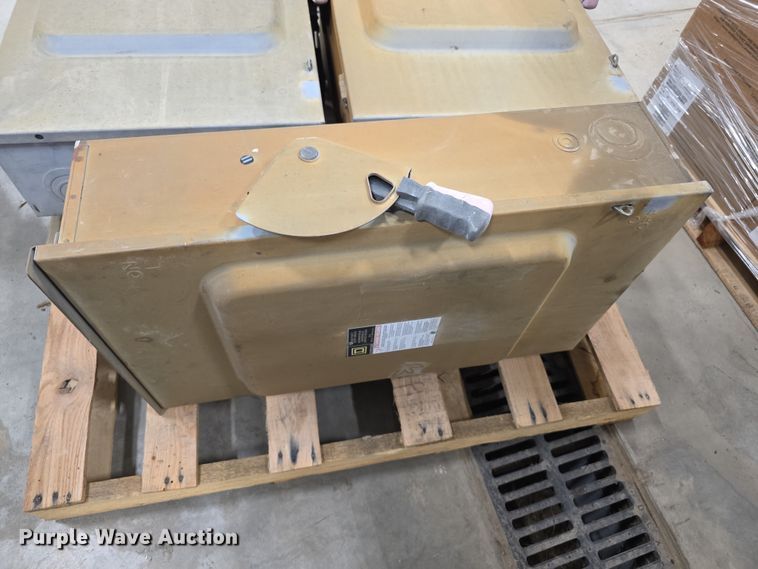 image for item DZ3803 Electrical equipment