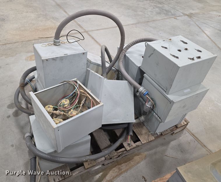 image for item DZ3803 Electrical equipment