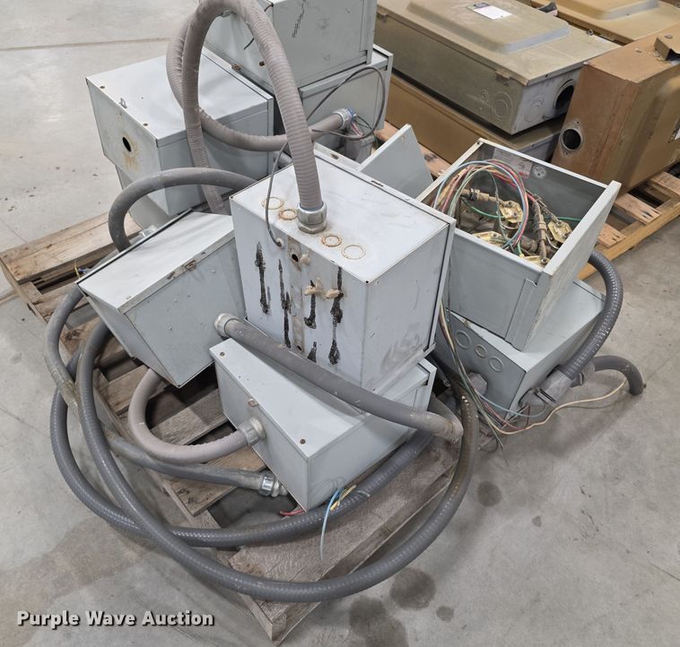 image for item DZ3803 Electrical equipment