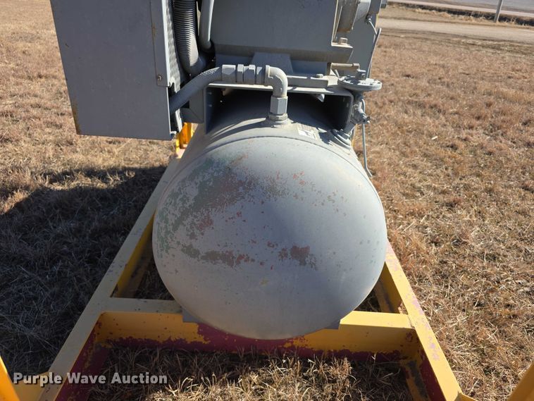 image for item DZ3806 1996 National air compressor