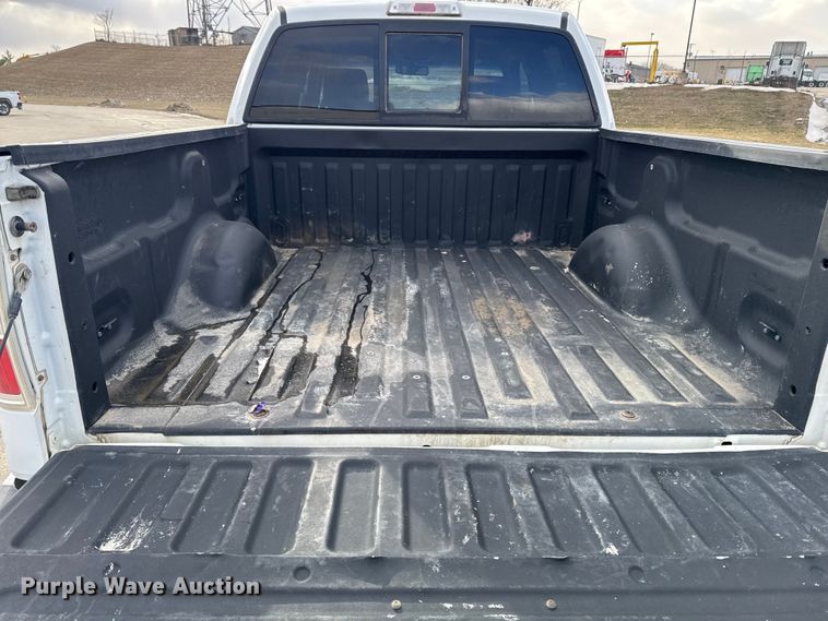 image for item EA2257 2013 Ford F150 Crew Cab pickup truck